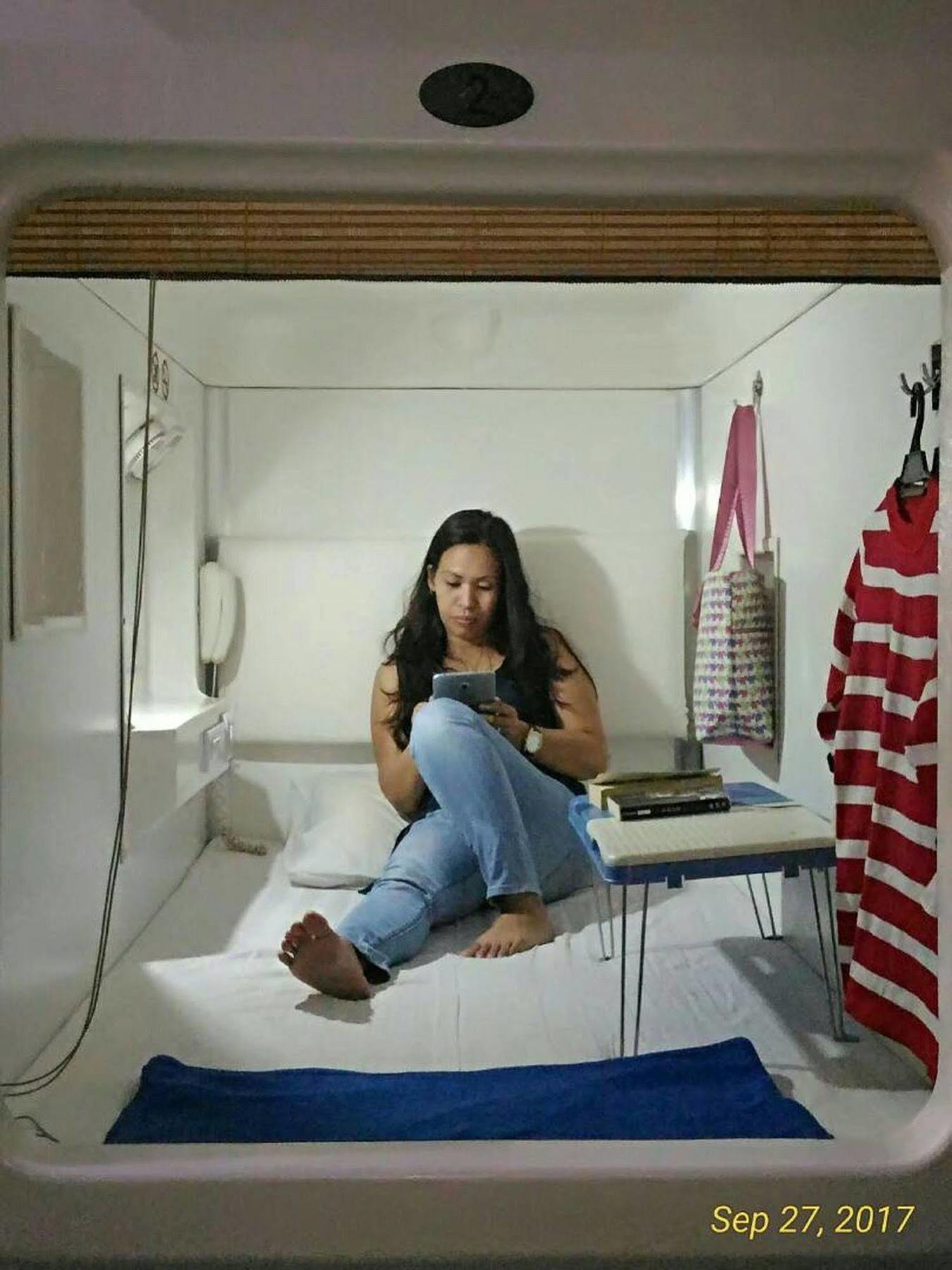 Ufo Capsule Hotel Куала Лумпур Екстериор снимка